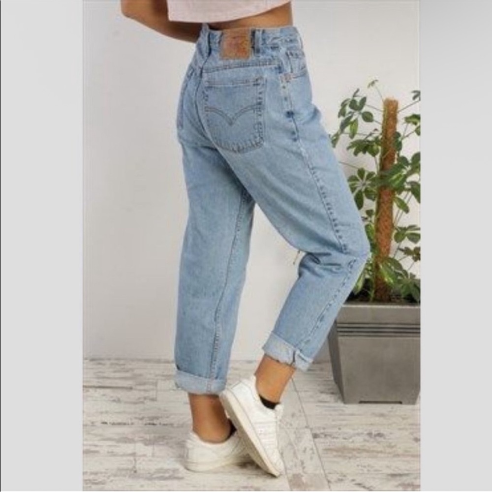 LEVI’s 550 VINTAGE Classic Blue Jeans Size 16 -- CLOSET STAPLE!!!